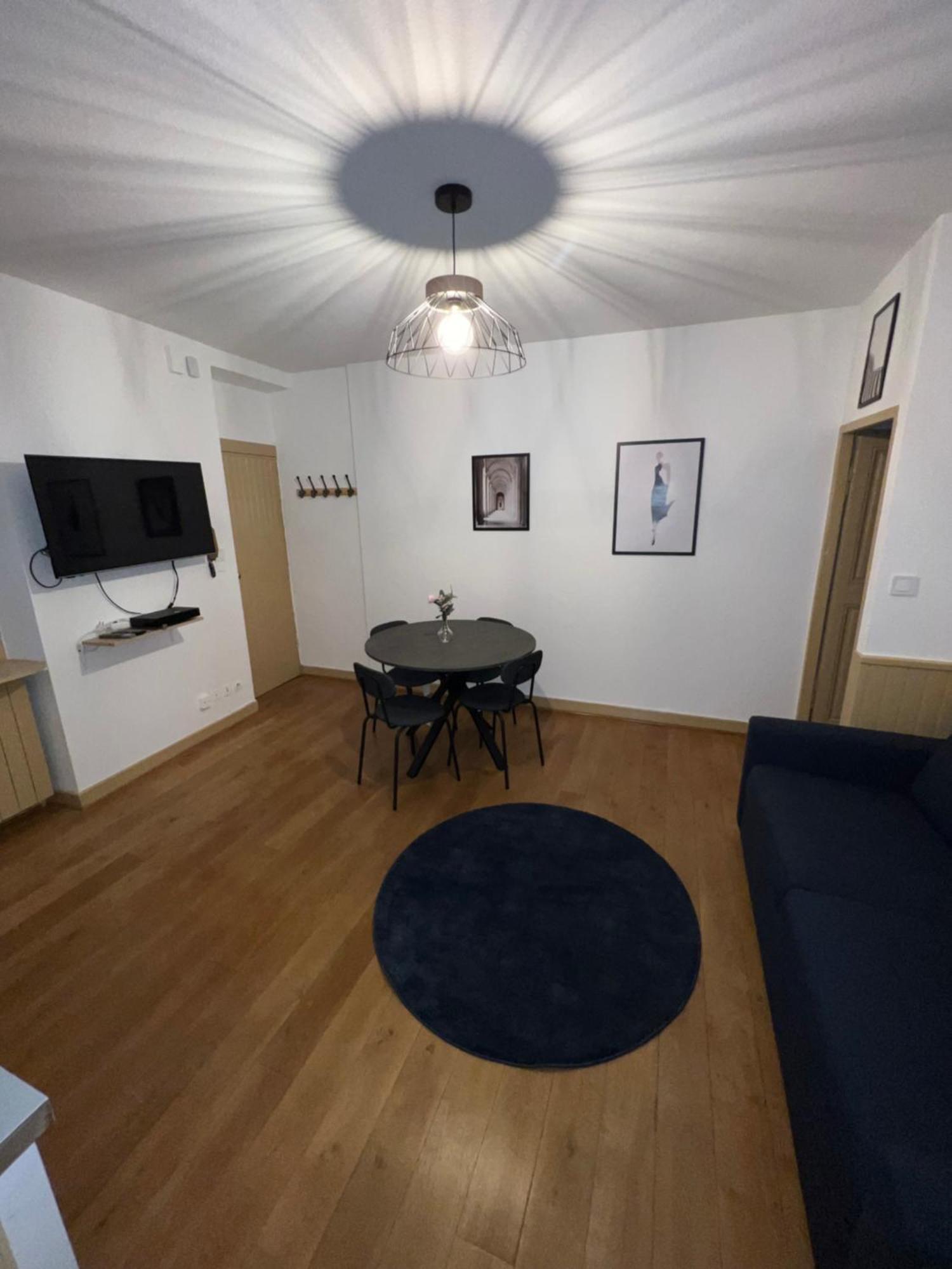 Appartement Dijon Le Zola, Avec Parking Prive Sur Demande Payant Sur Place Exterior photo