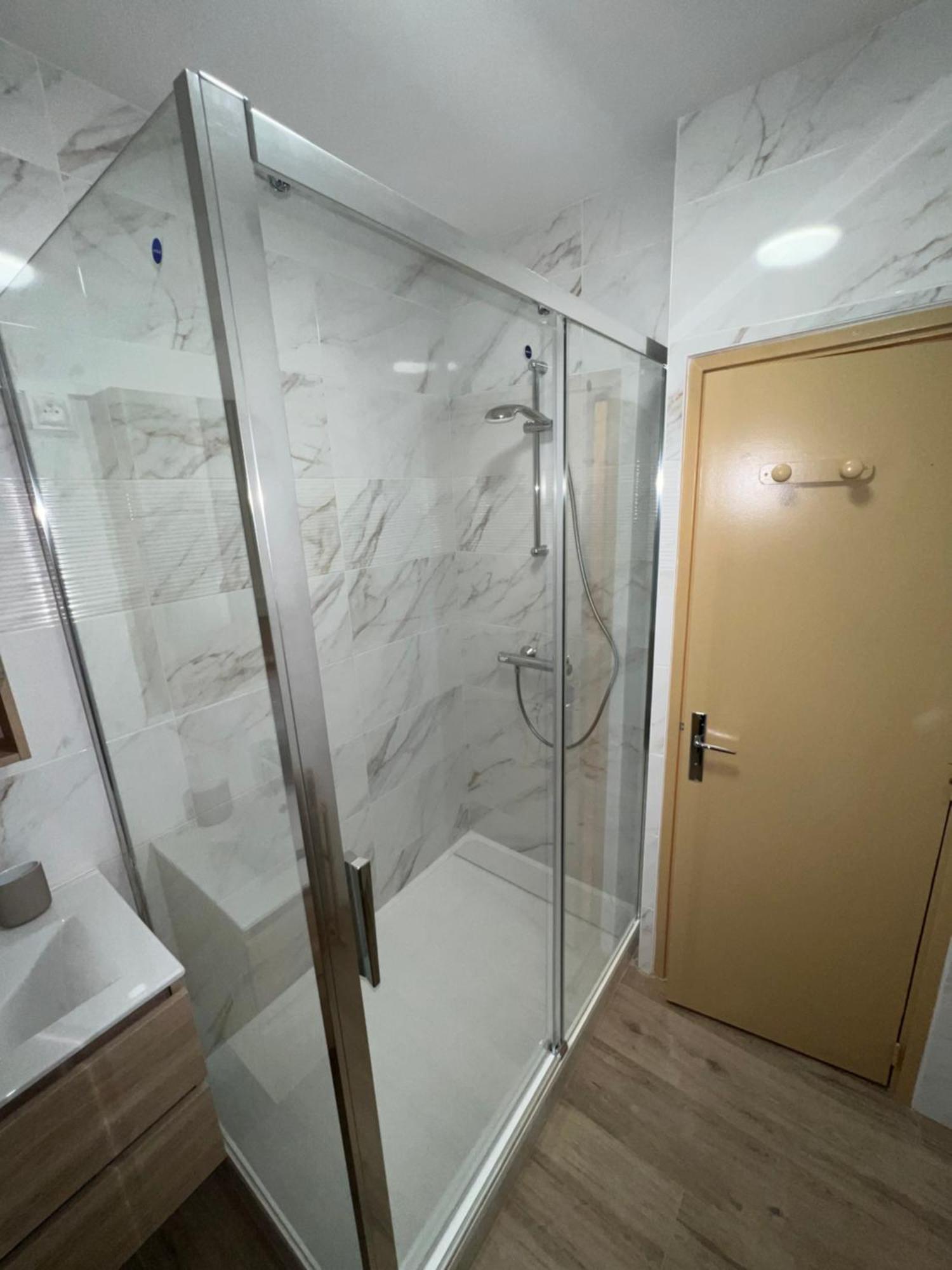Appartement Dijon Le Zola, Avec Parking Prive Sur Demande Payant Sur Place Exterior photo